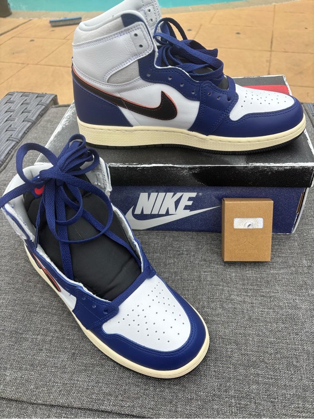 New Air Jordan 1 Retro High OG Youth 7Y Shoes
